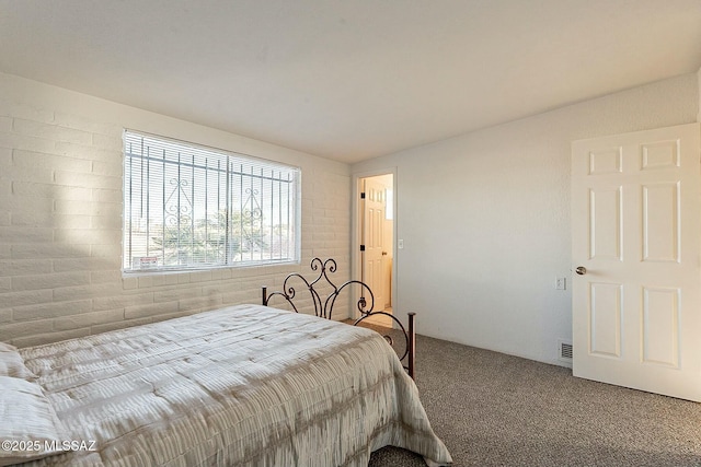 bedroom with carpet flooring