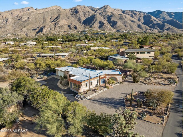 view of front of home with a mountain view