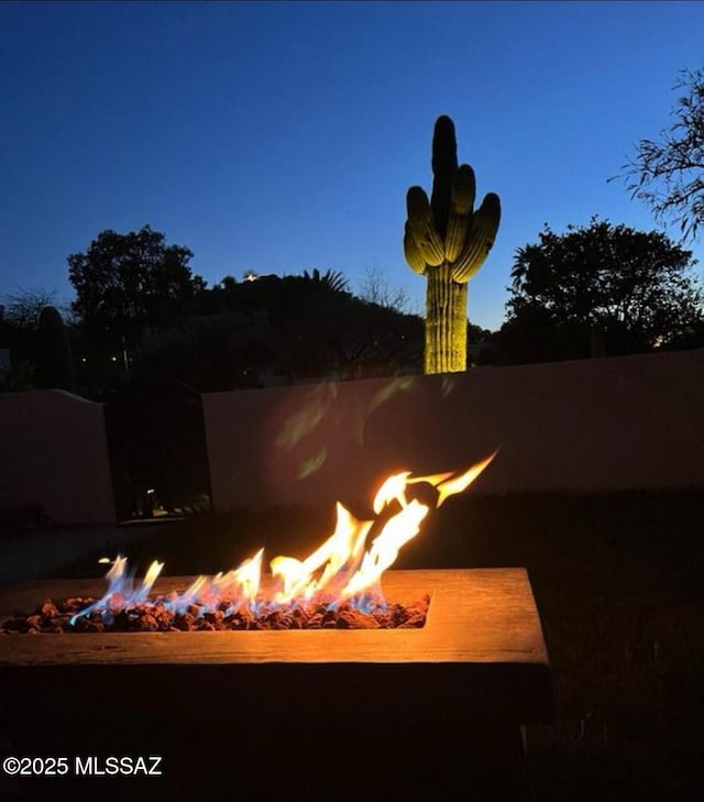 details featuring a fire pit