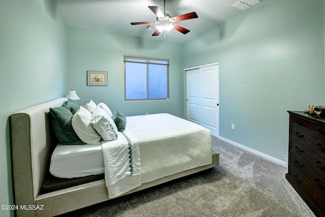 bedroom with ceiling fan and carpet