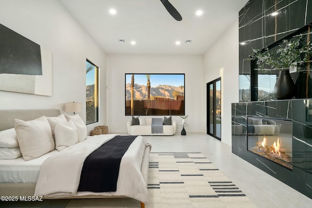 bedroom with ceiling fan