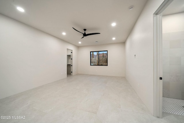 empty room with ceiling fan