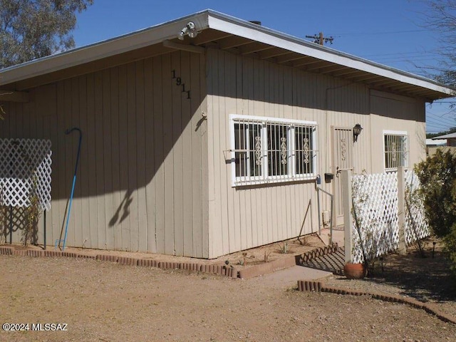 view of side of property