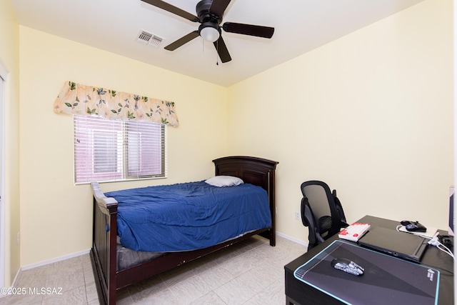 bedroom with ceiling fan