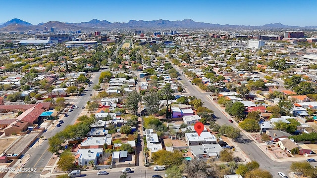 drone / aerial view featuring a mountain view