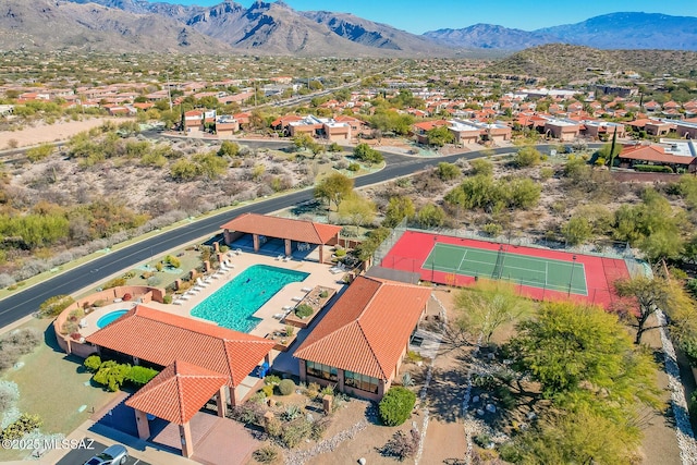 bird's eye view with a mountain view