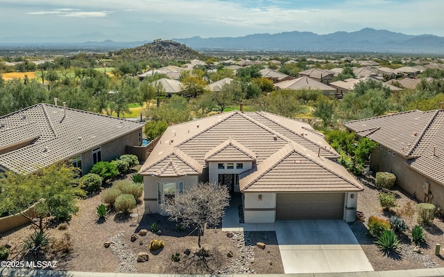 bird's eye view featuring a mountain view