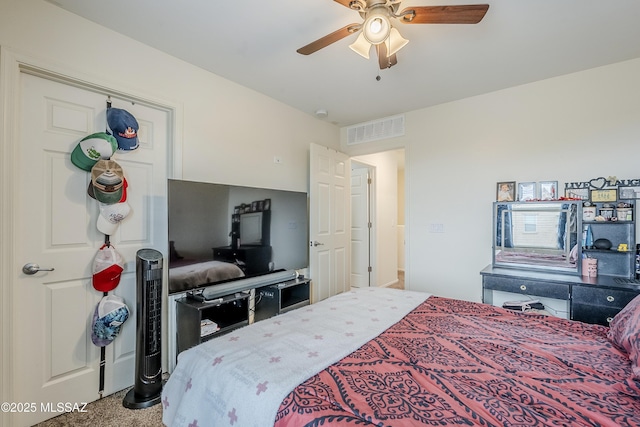 bedroom with carpet flooring and ceiling fan