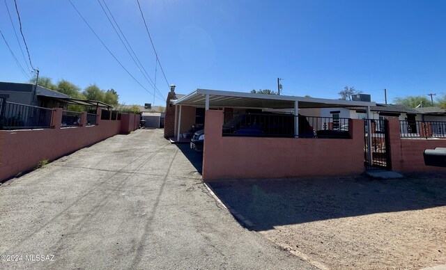 view of front of home