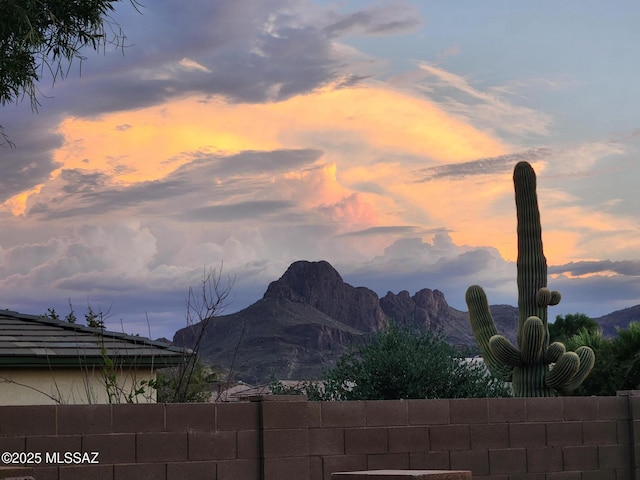 property view of mountains