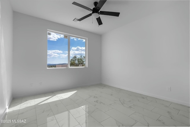 empty room featuring ceiling fan