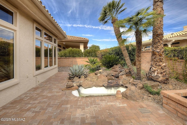 14686 N Lost Arrow Dr, Oro Valley, AZ 85755 - view of patio / terrace