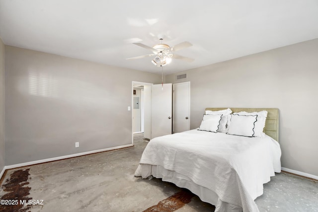 bedroom featuring concrete flooring, visible vents, ceiling fan, and baseboards