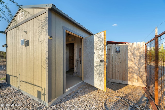 view of outbuilding