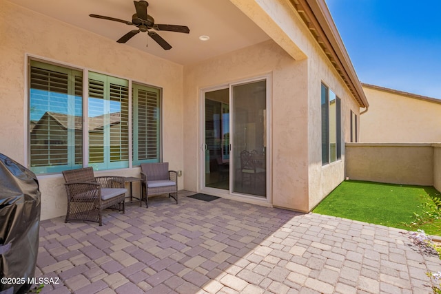 60437 E Arroyo Vista Dr, Oracle, AZ 85623 - view of patio featuring a ceiling fan