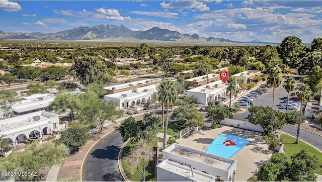 bird's eye view with a mountain view