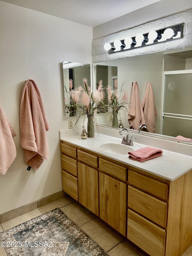 interior space with brick wall, baseboards, ceiling fan, and recessed lighting