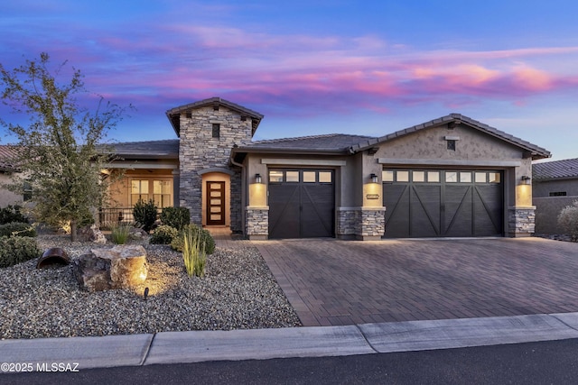 view of front of house featuring a garage