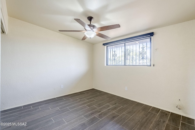 unfurnished room with ceiling fan