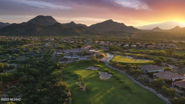 bird's eye view featuring a mountain view