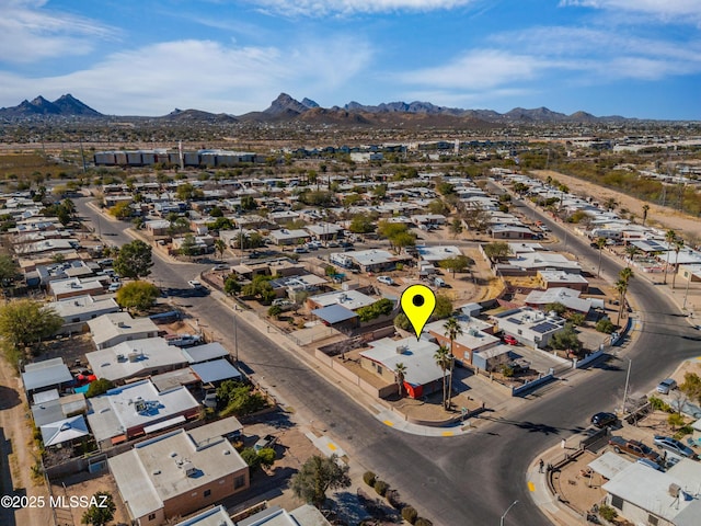 bird's eye view featuring a residential view and a mountain view