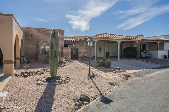 view of front of house featuring a carport