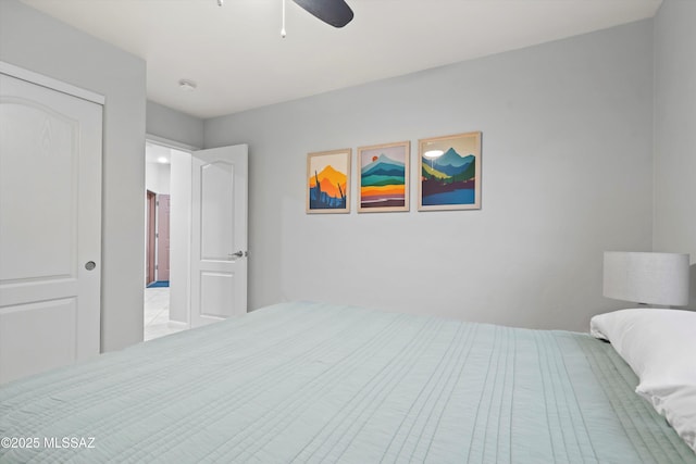 bedroom with ceiling fan