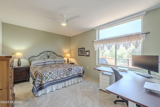 bedroom with ceiling fan