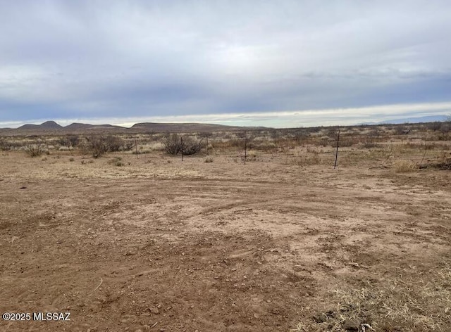 Listing photo 3 for TBD W Solar Run, Willcox AZ 85643