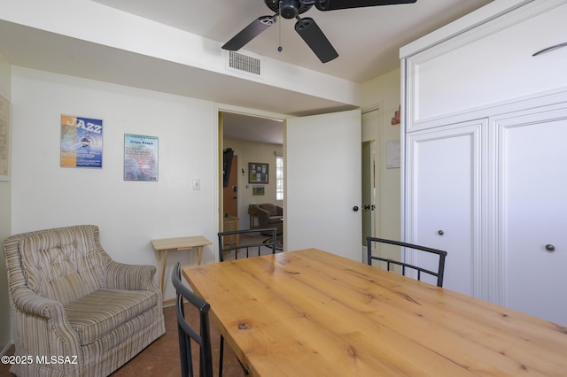 dining room with visible vents and ceiling fan