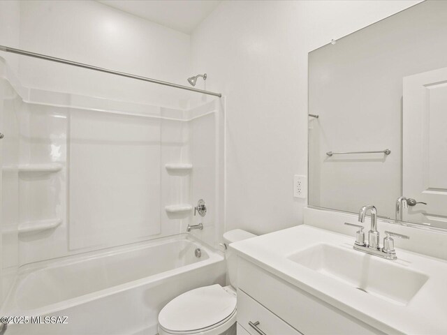 314 N Pecan Pie Pl, Sahuarita, AZ 85629 - bathroom featuring toilet, shower / tub combination, and vanity