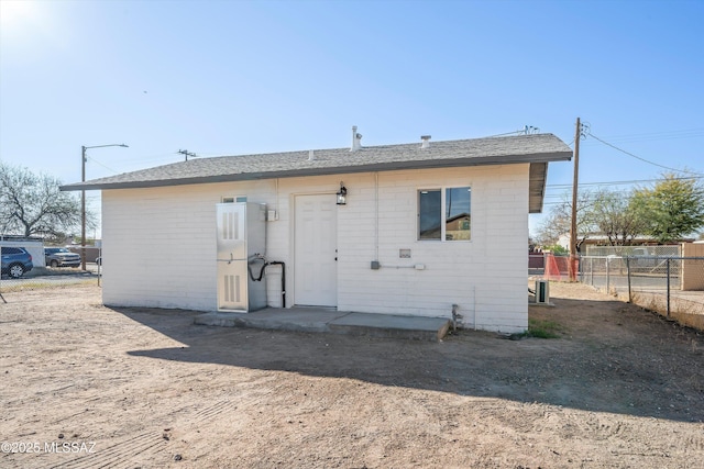 exterior space featuring fence