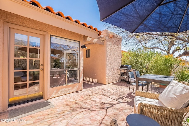 view of patio featuring outdoor dining space