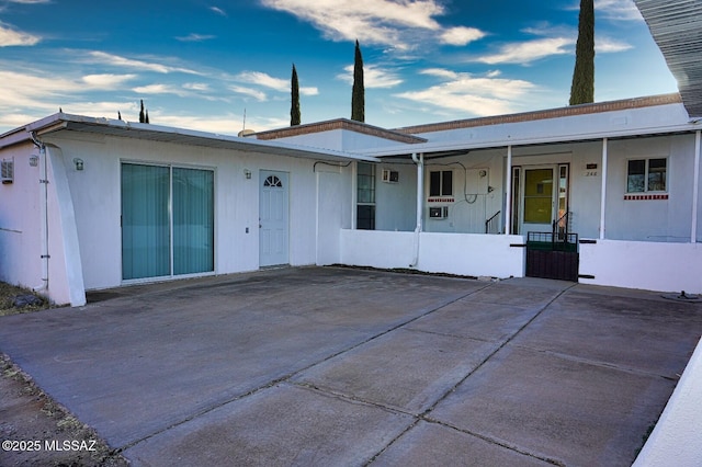 single story home with a patio