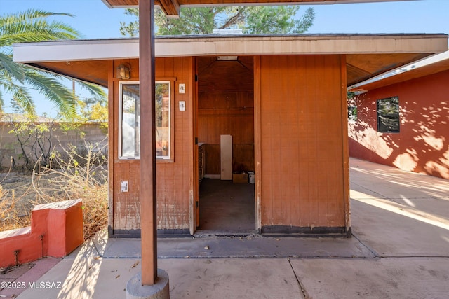 view of property entrance