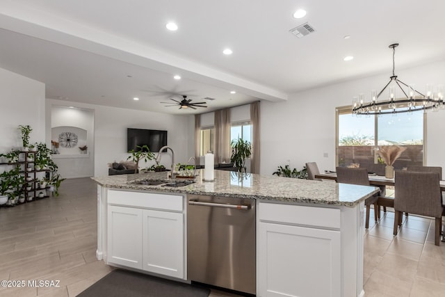 kitchen featuring a center island with sink, visible vents, dishwasher, a sink, and recessed lighting