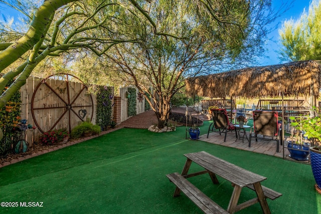 exterior space featuring a fenced backyard