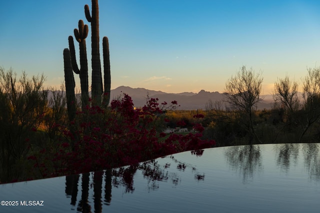 water view featuring a mountain view