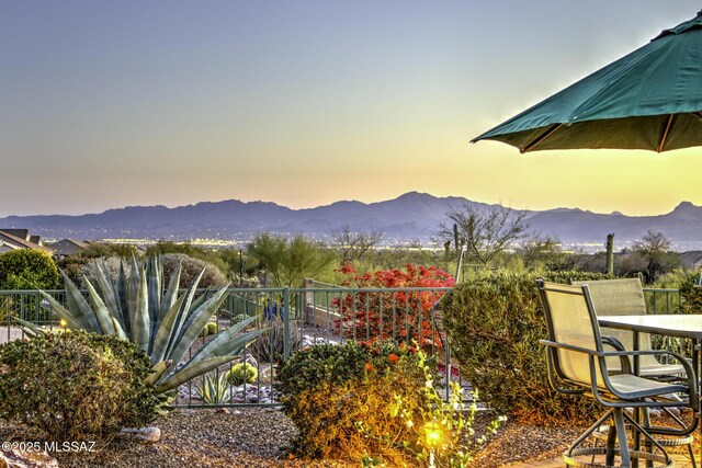 13517 N Heritage Gateway Ave, Marana, AZ 85658 - property view of mountains