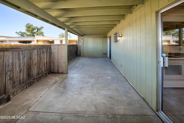 35 E Pastime Rd, Tucson, AZ 85705 - view of patio with fence