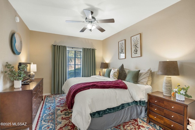 bedroom with a ceiling fan