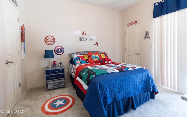 bedroom featuring carpet floors