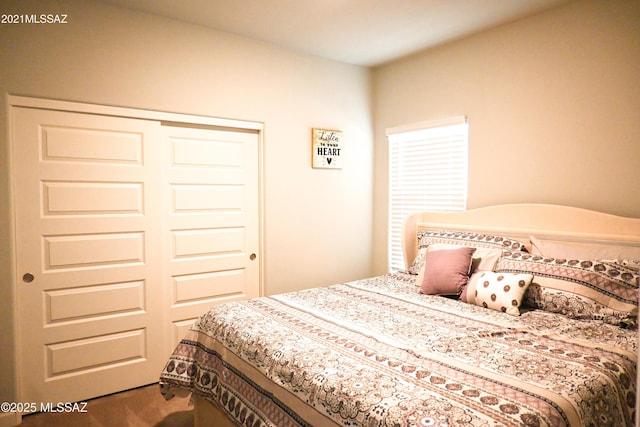 bedroom featuring a closet