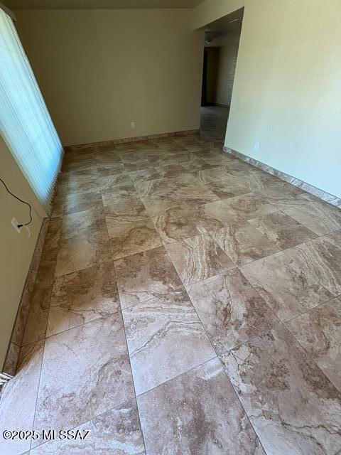 302 W Aragon Rd, Tucson, AZ 85756 - view of spare room