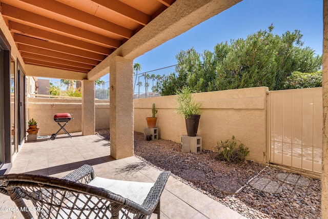 view of patio featuring a fenced backyard