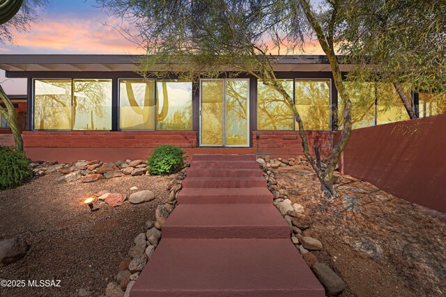 6530 N Camino De La Karina, Tucson, AZ 85718 - view of front facade featuring entry steps