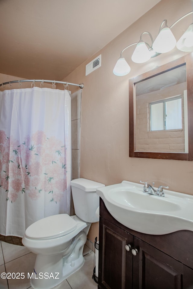 full bath with visible vents, a shower with shower curtain, toilet, tile patterned flooring, and vanity