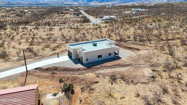 bird's eye view with a mountain view