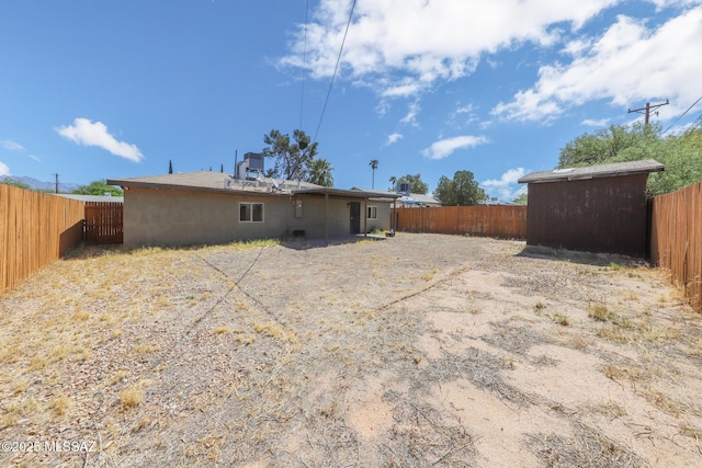 2608 E Warwick Vis, Tucson, AZ 85713 - rear view of property featuring a fenced backyard