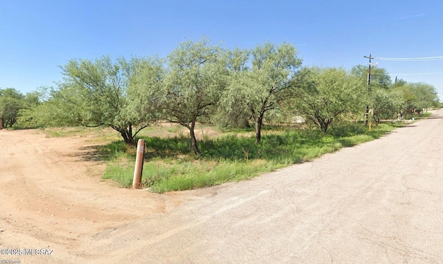 Listing photo 2 for 15 Amado Montosa Rd, Amado AZ 85645